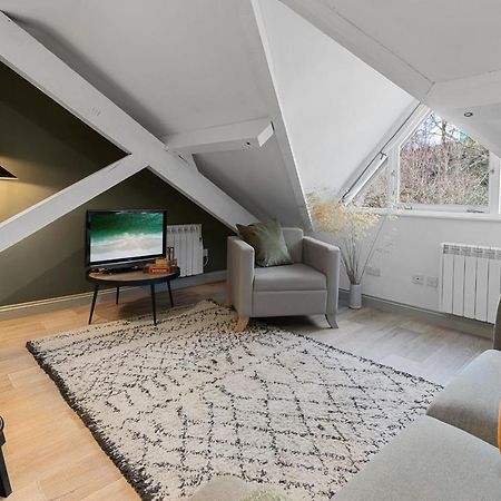 Luxe Courtyard Apartment For 4 Near Exeter City Centre エクステリア 写真